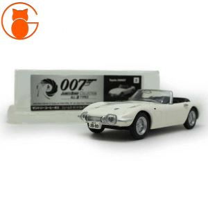 ماکت ماشین تویوتا 2000GT سایز 1/64