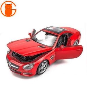 ماکت ماشین مرسدس بنز SL500 مقیاس 1:24 از WELLY