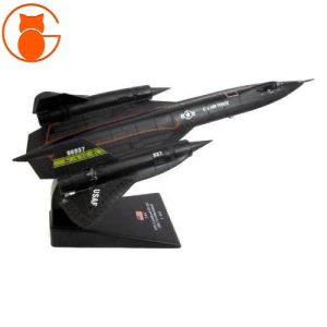 ماکت هواپیما Lockheed SR-71 مقیاس 1:144 برند امرکام